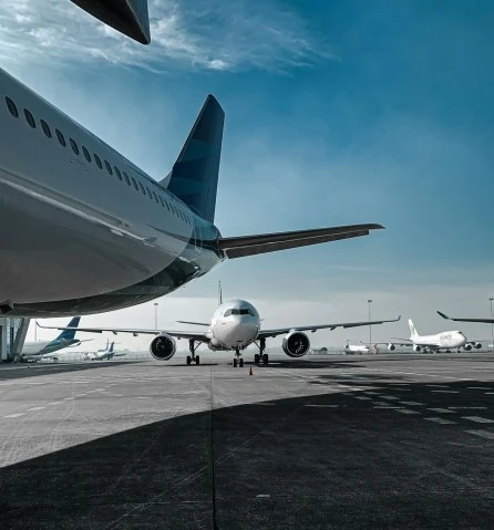 Kington To Gatwick Airport Taxi